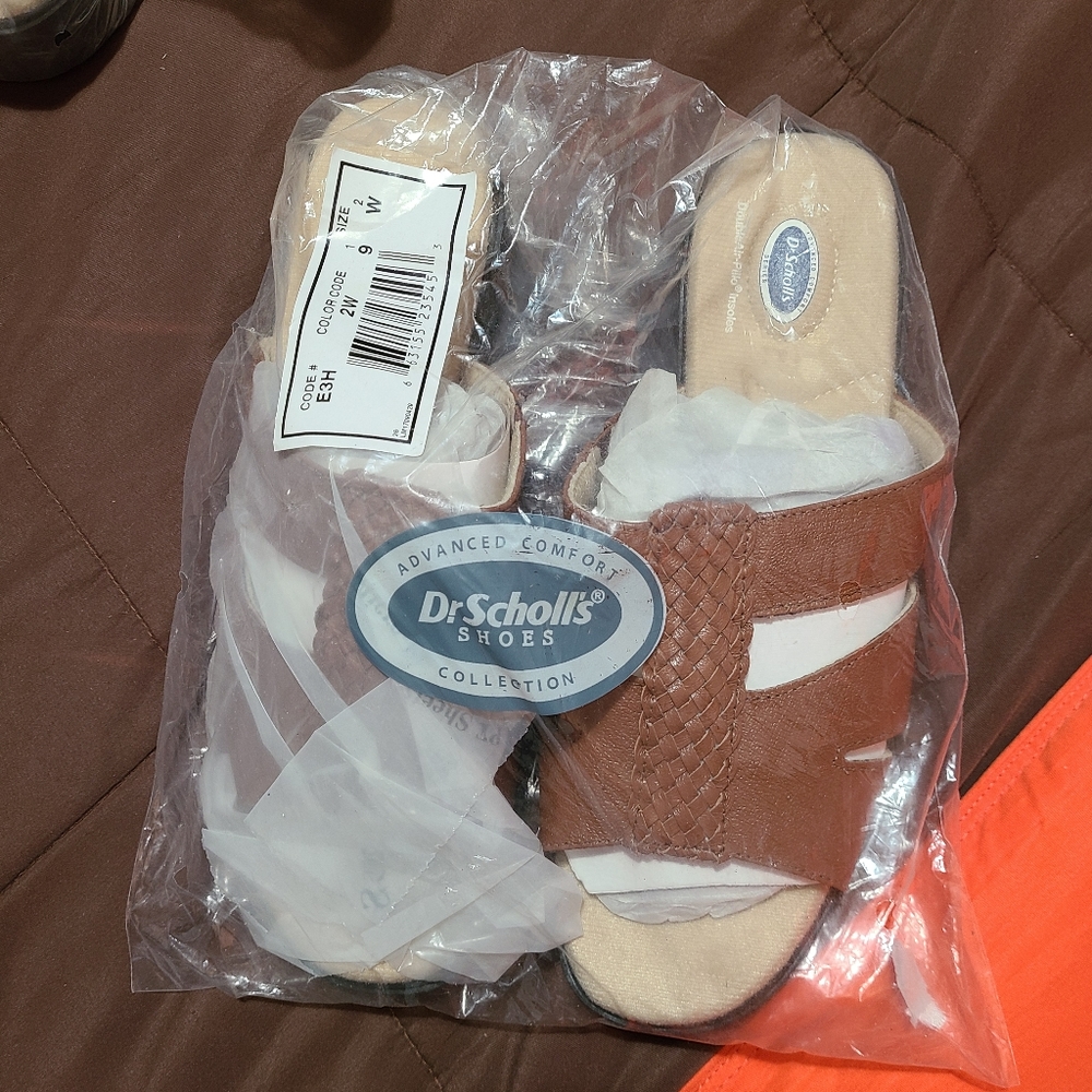 Dr. Scholls Sandals Size 9 Color Light Brown